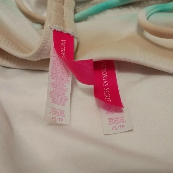 Victoria's Secret White and Light Blue Bikini - Picture 2 of 12